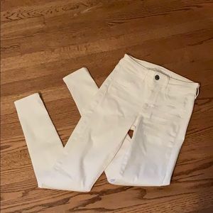 American Eagle hi-rise white jegging